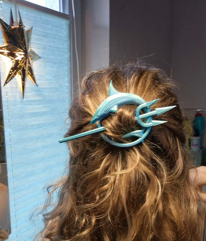 shark hair pin