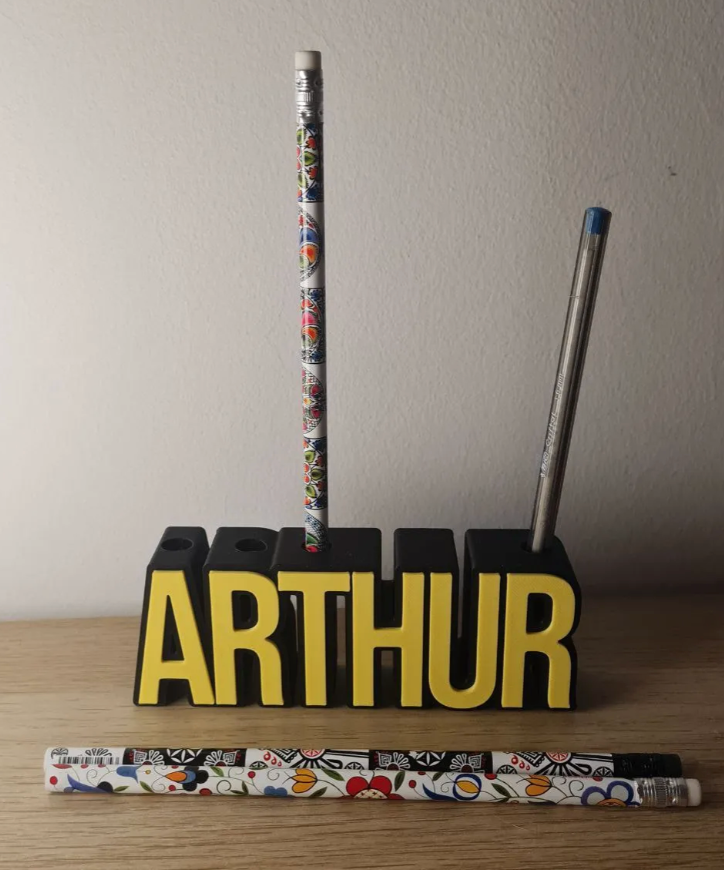 Custom Name Pencil Holder - CUSTOMIZABLE