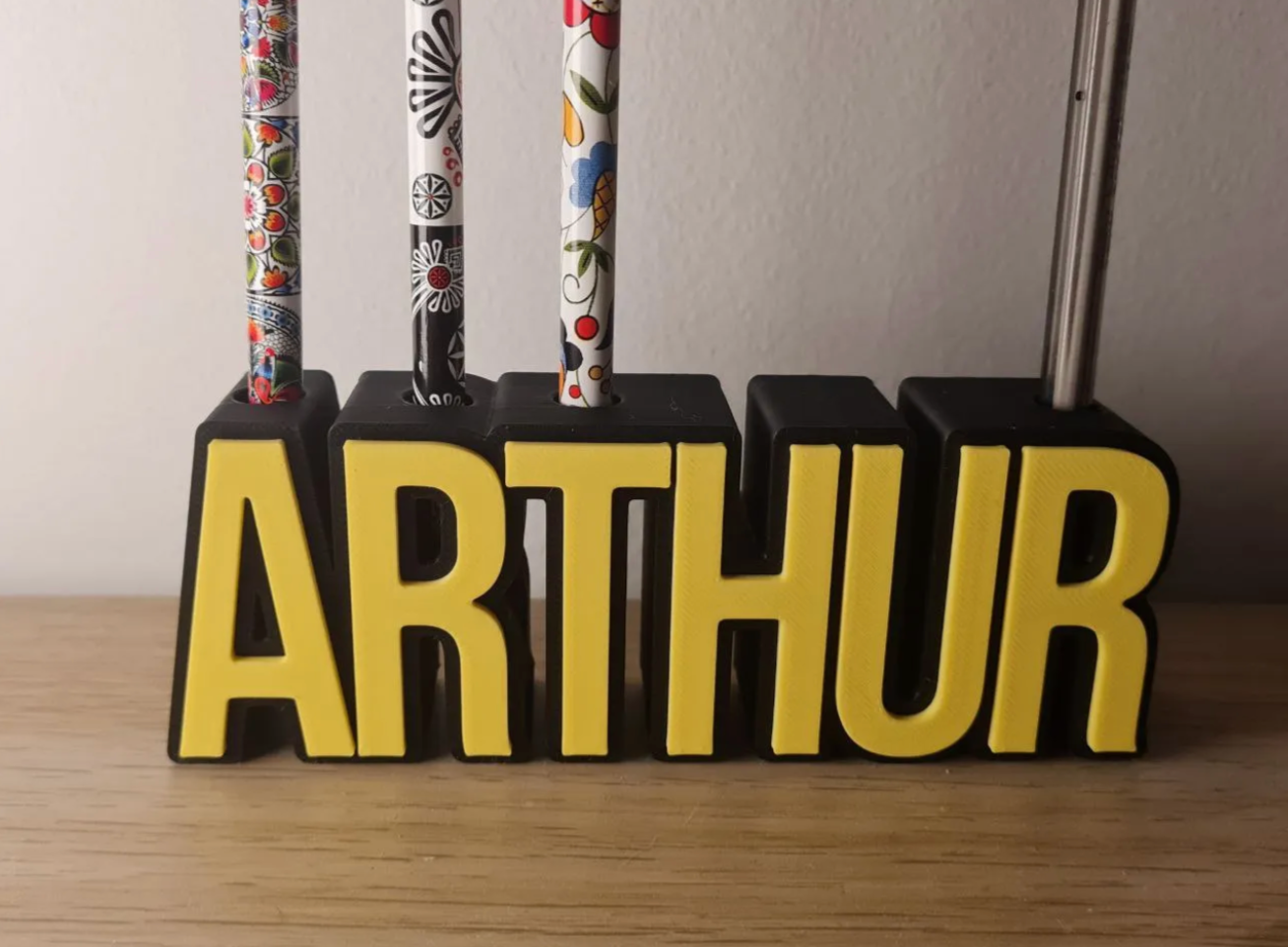 Custom Name Pencil Holder - CUSTOMIZABLE