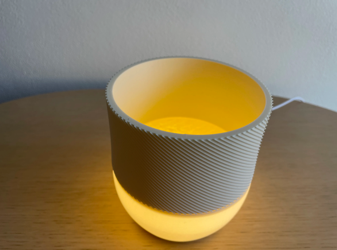 GlowPot – LED Planter Lamp